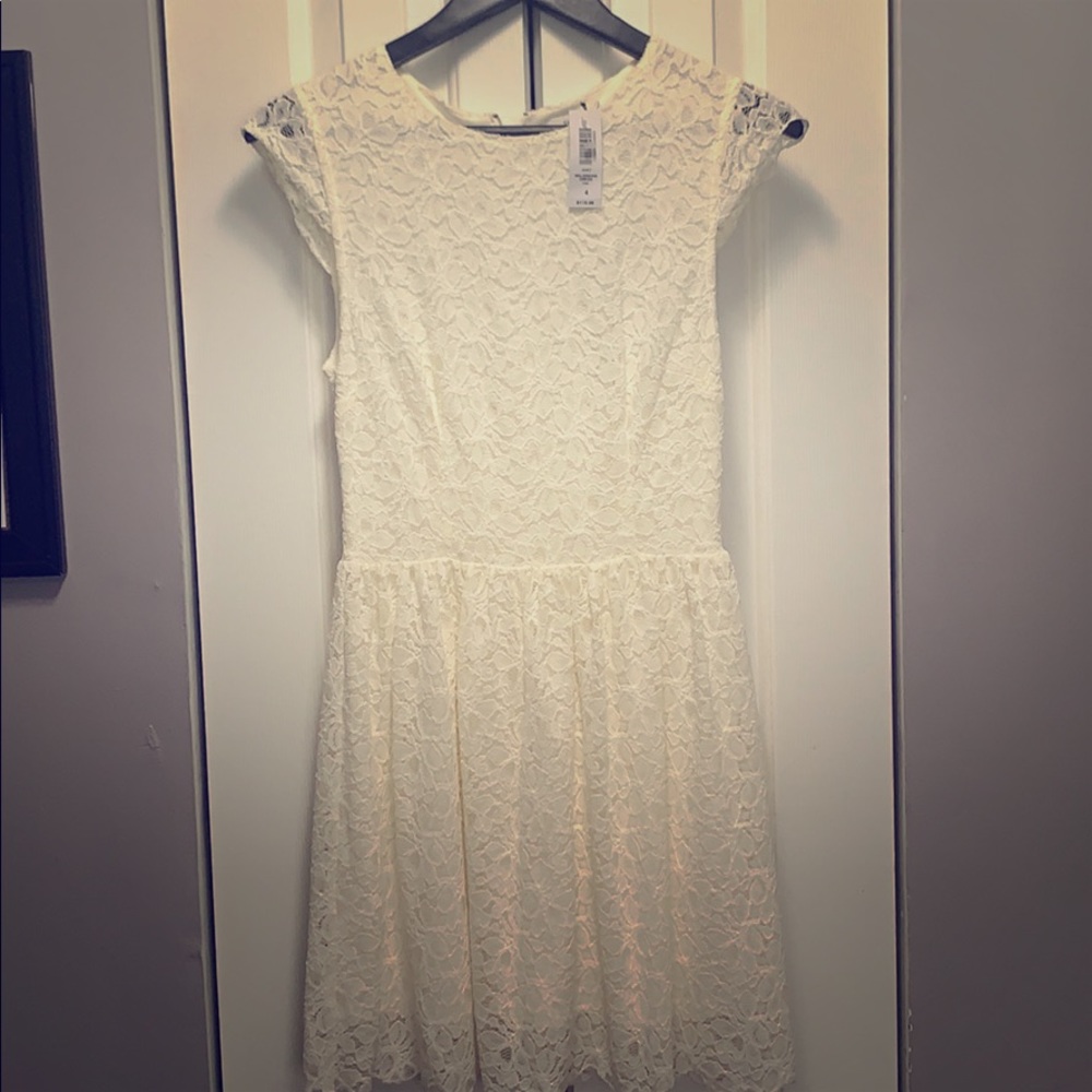 BNWT gorgeous summer dress